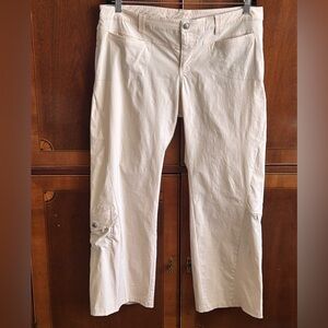 ATHLETA s14P cargo pants-cropped, wide leg-look NEW-neutral stone color-low rise